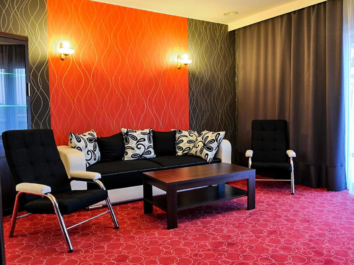 Hotel Aquarius Restaurant Wellness Spa Hotel 3*